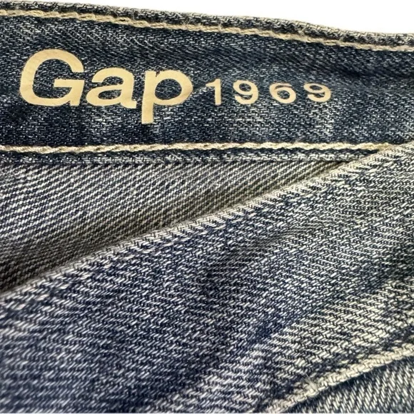 Gap Sexy Boyfriend Jeans Size 26R Blue Relaxed Fit Classic Blue Wash NWOT - Picture 4 of 9